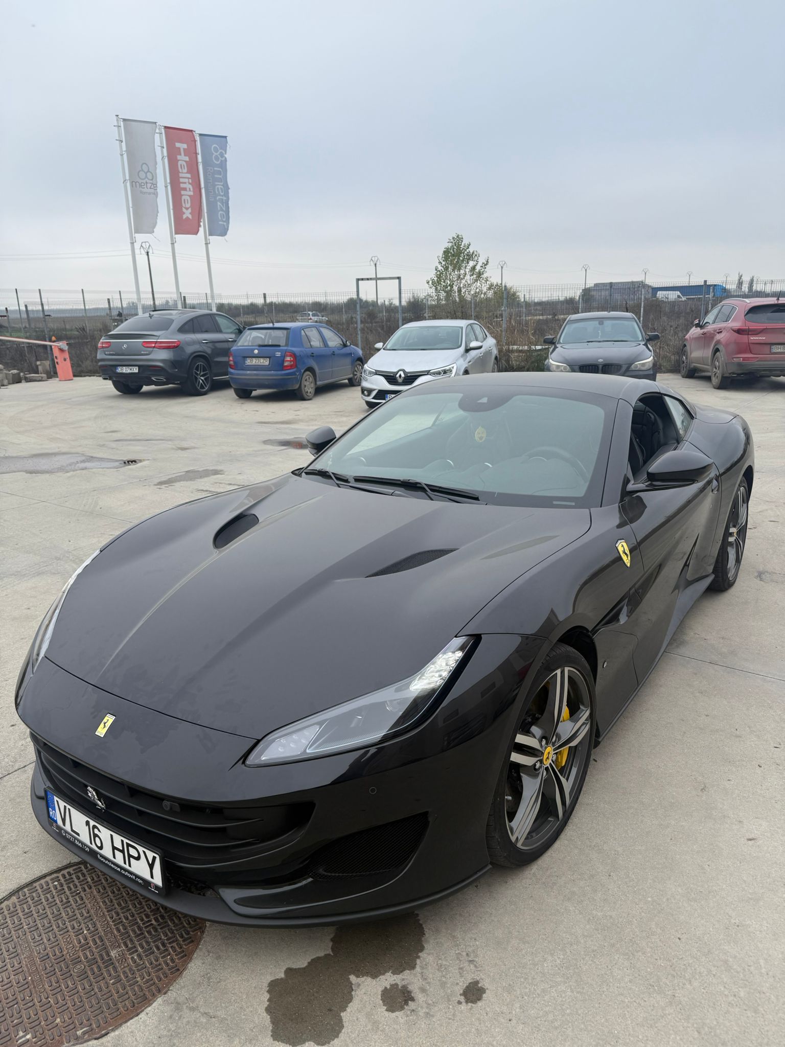 AUTOTURISM FERRARI PORTOFINO VL-16-HPY
