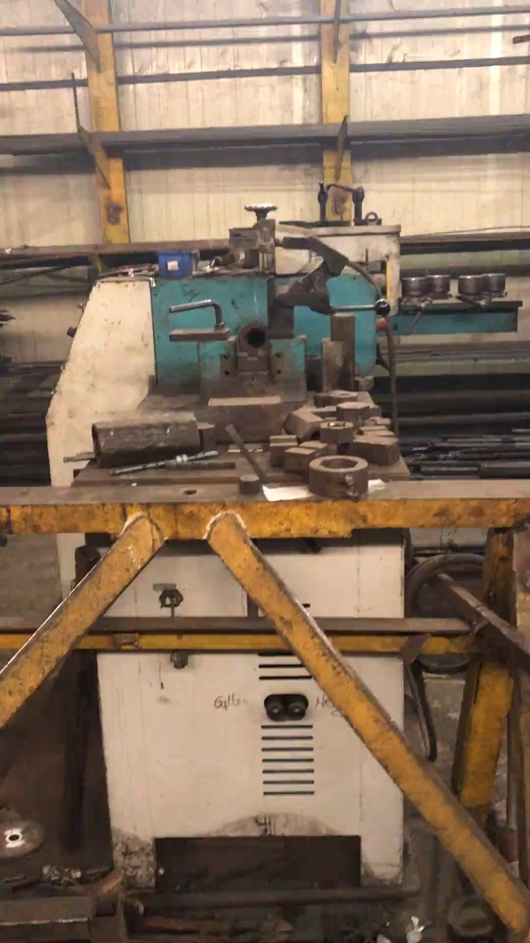 Ansamblu productie fier forjat