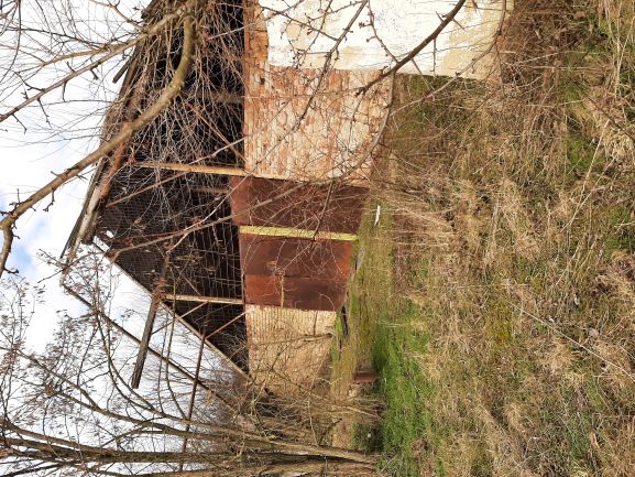 Foto teren 5 - vecinatate