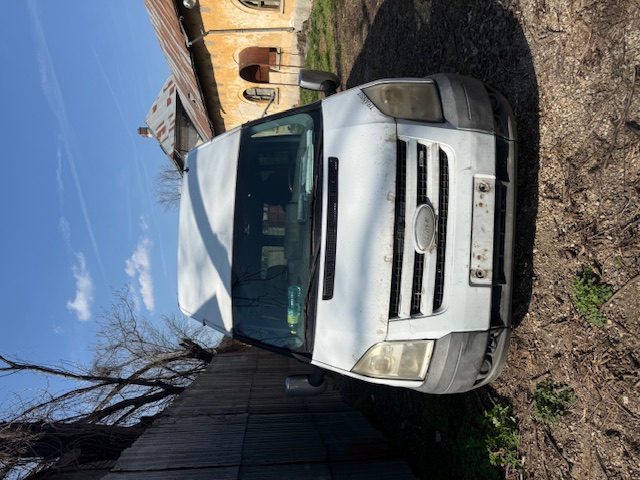 Autoturism marca FORD TRANSIT TOURNEO FDG6 C9ESA PGFA1B culoare ALB