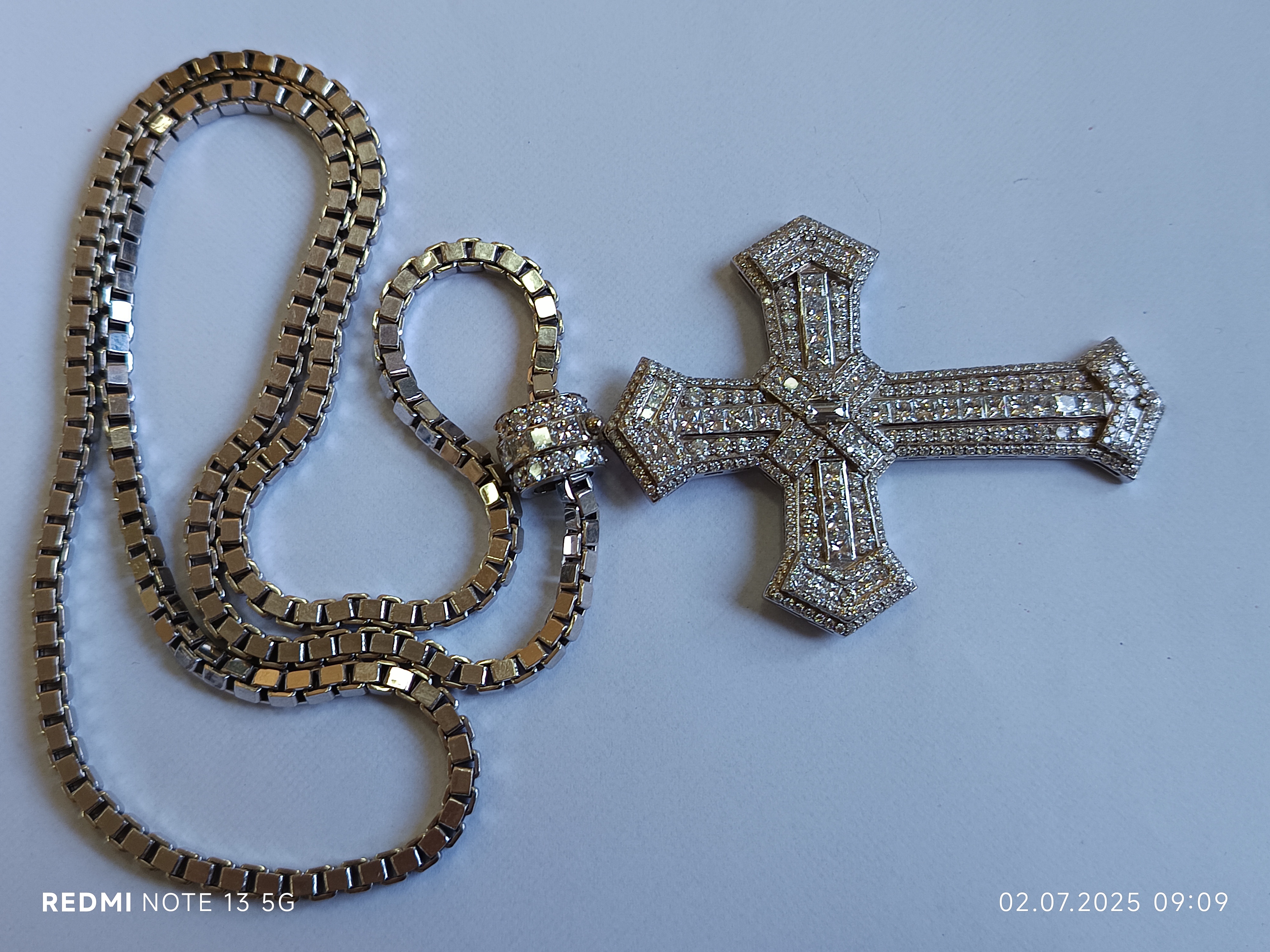 lant cu pandantiv cruce 64,53 grame, 585%