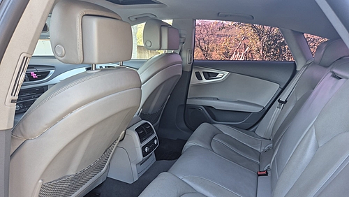 Interior2