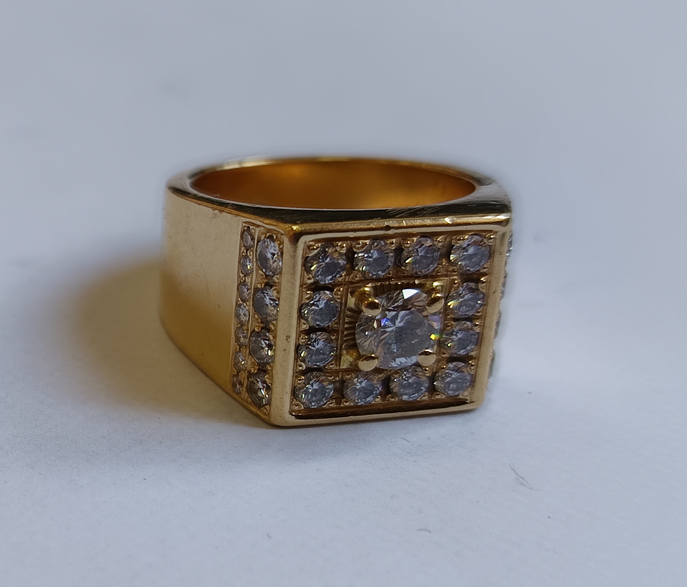 inel barbatesc 18,52 grame, 750%