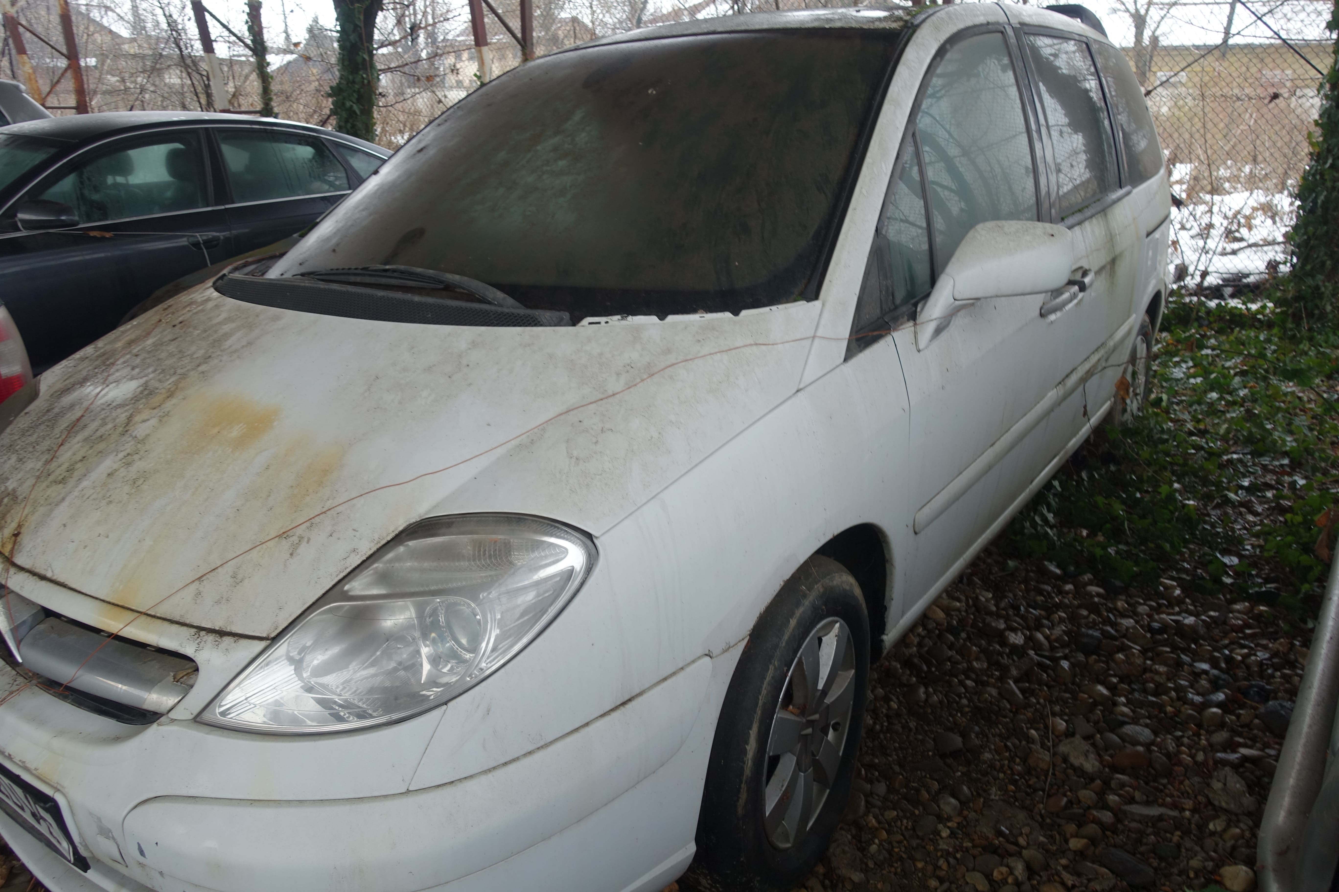 Autoturism marca Citroen C8 