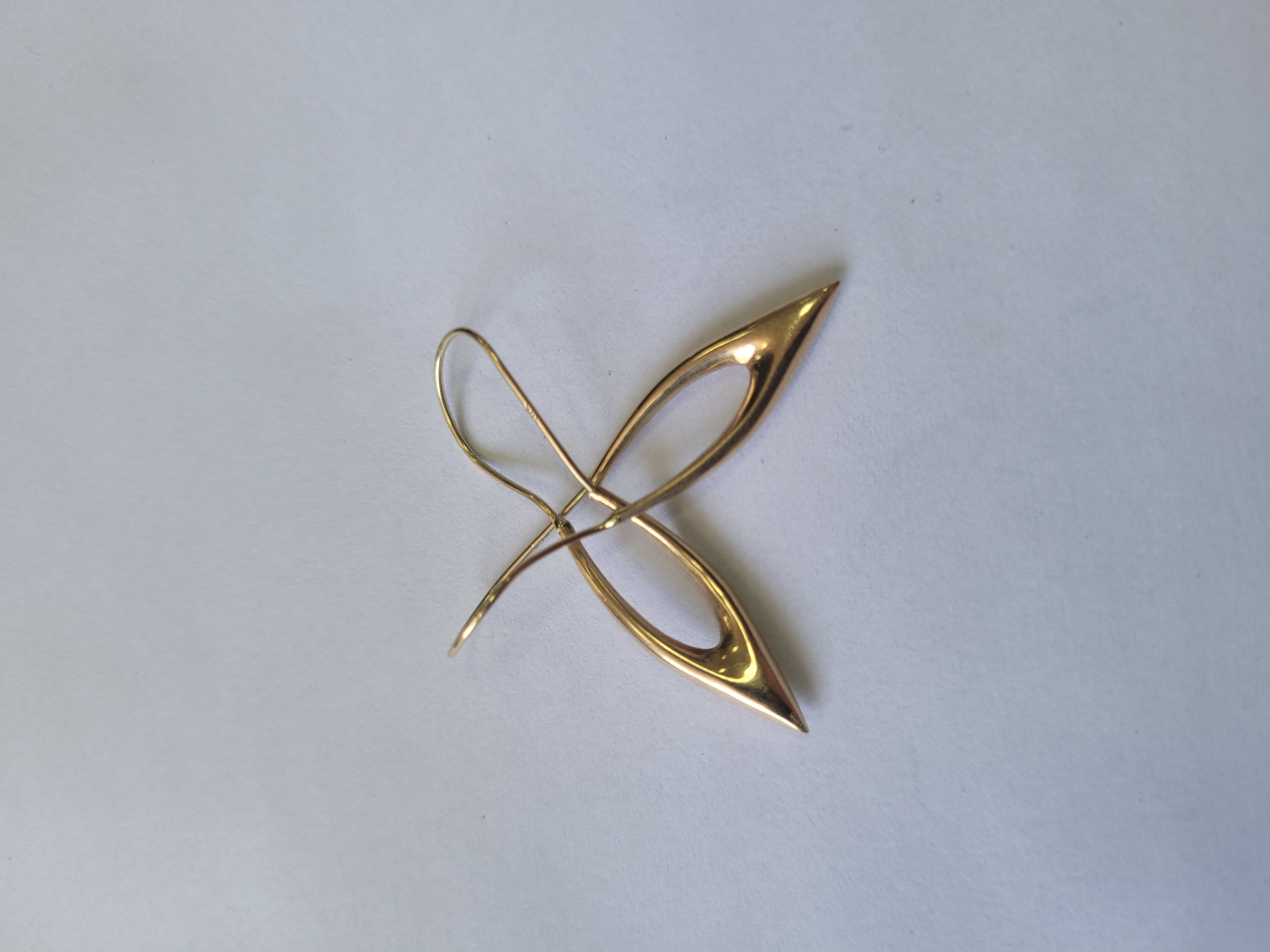 Bijuterii din argint de 925‰, - pret cuprins între   
23 lei/g - 25 lei/g - cantitate 287,09 g
Bijuterii din aur de 585‰, 750‰, 900‰, 916‰ - pret 
cuprins între 430 lei/g - 700 lei/g, cantitate 101,33 g