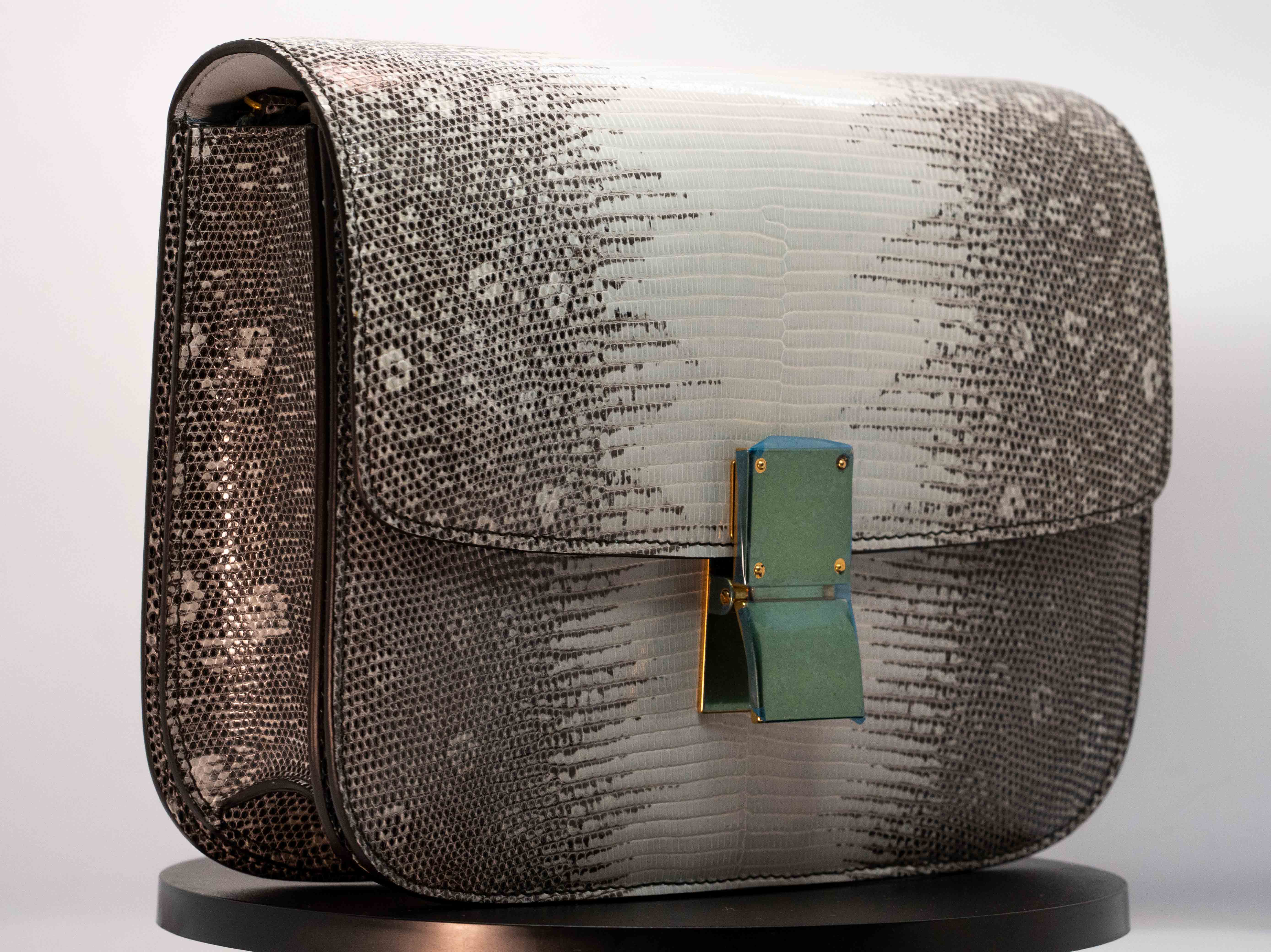 GEANTA DAMA, MARCA  CELINE, MODEL  MEDIUM REMOV SHOULDER STRAP MINERAL