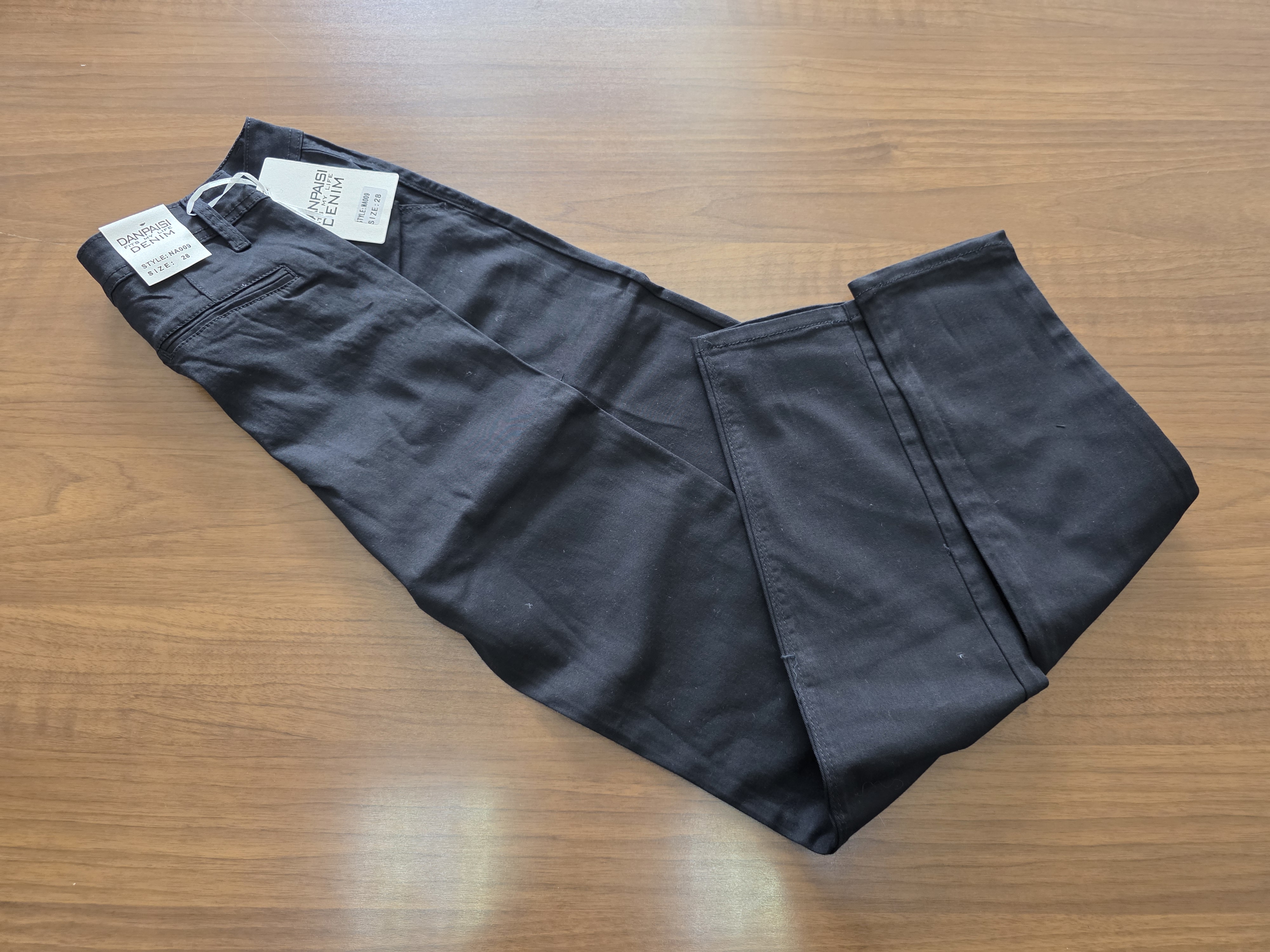 Pantaloni lungi diferite modele marimi si culori