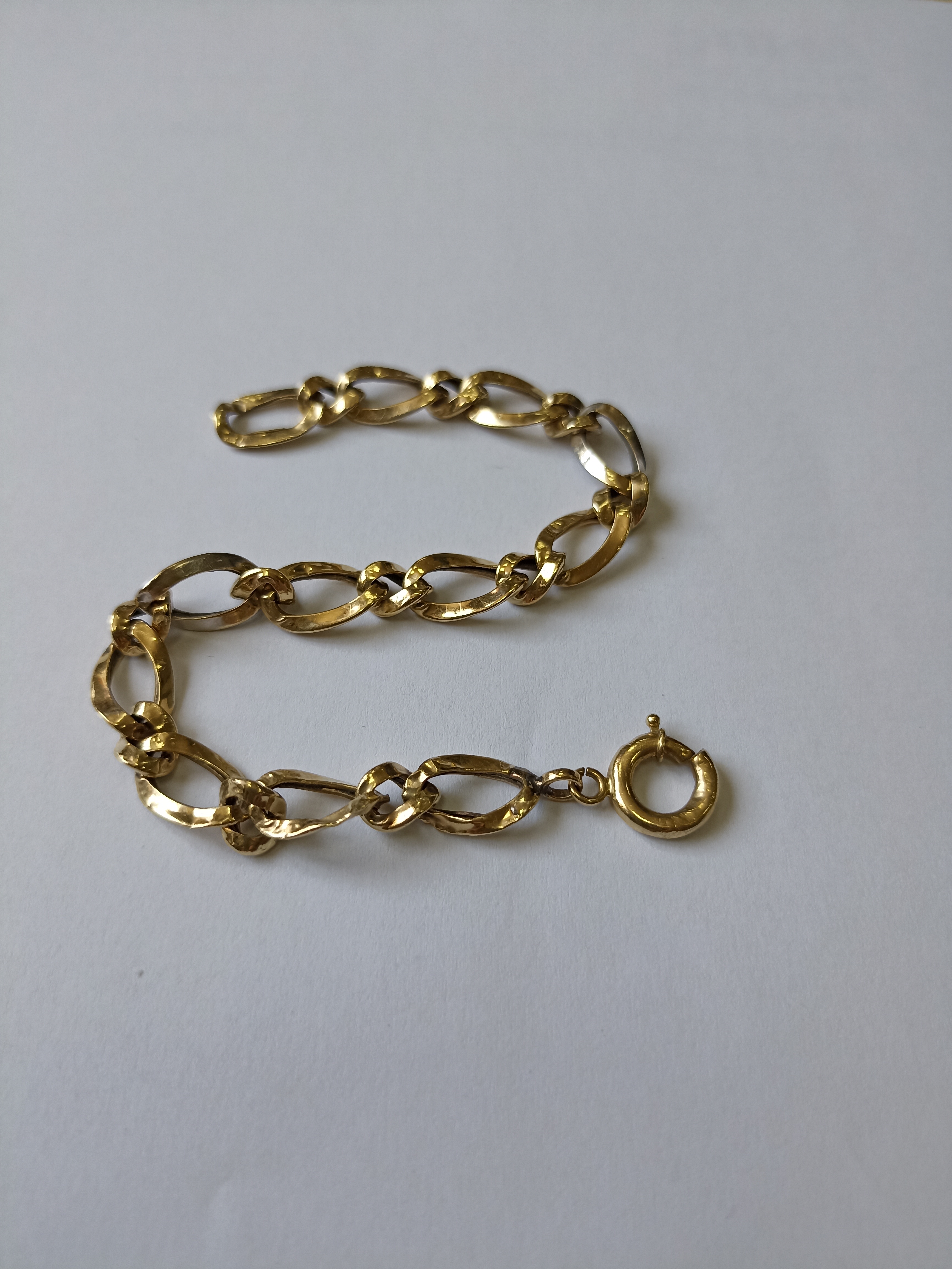 GROP NR. 1614 COMPUS DIN OBIECTE DIN METALE PRETIOASE DIN AUR SI ARGINT DIFERITE TITLURI 