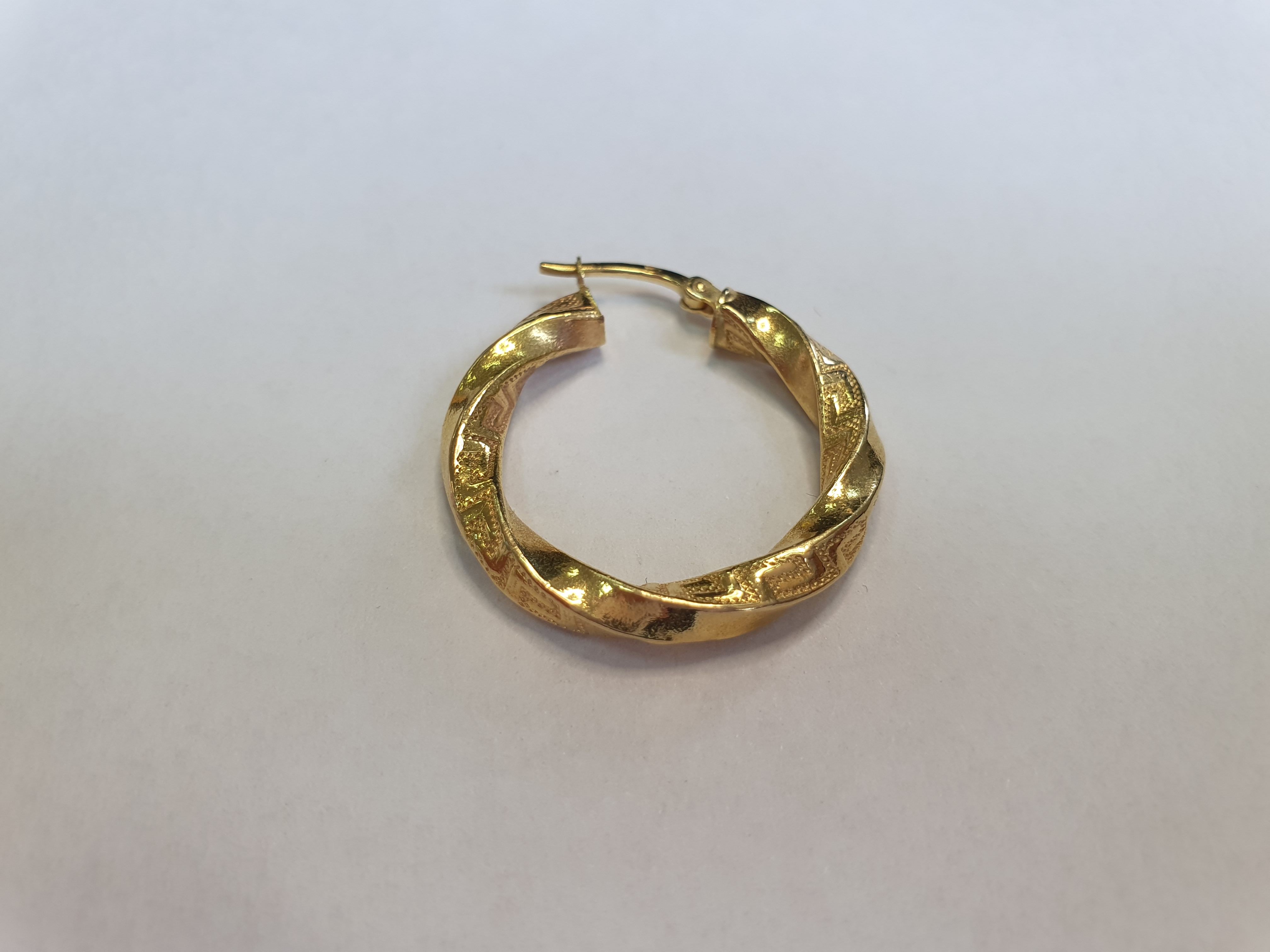 GROP NR. 1615 COMPUS DIN OBIECTE DIN METALE PRETIOASE DIN AUR SI ARGINT DIFERITE TITLURI 