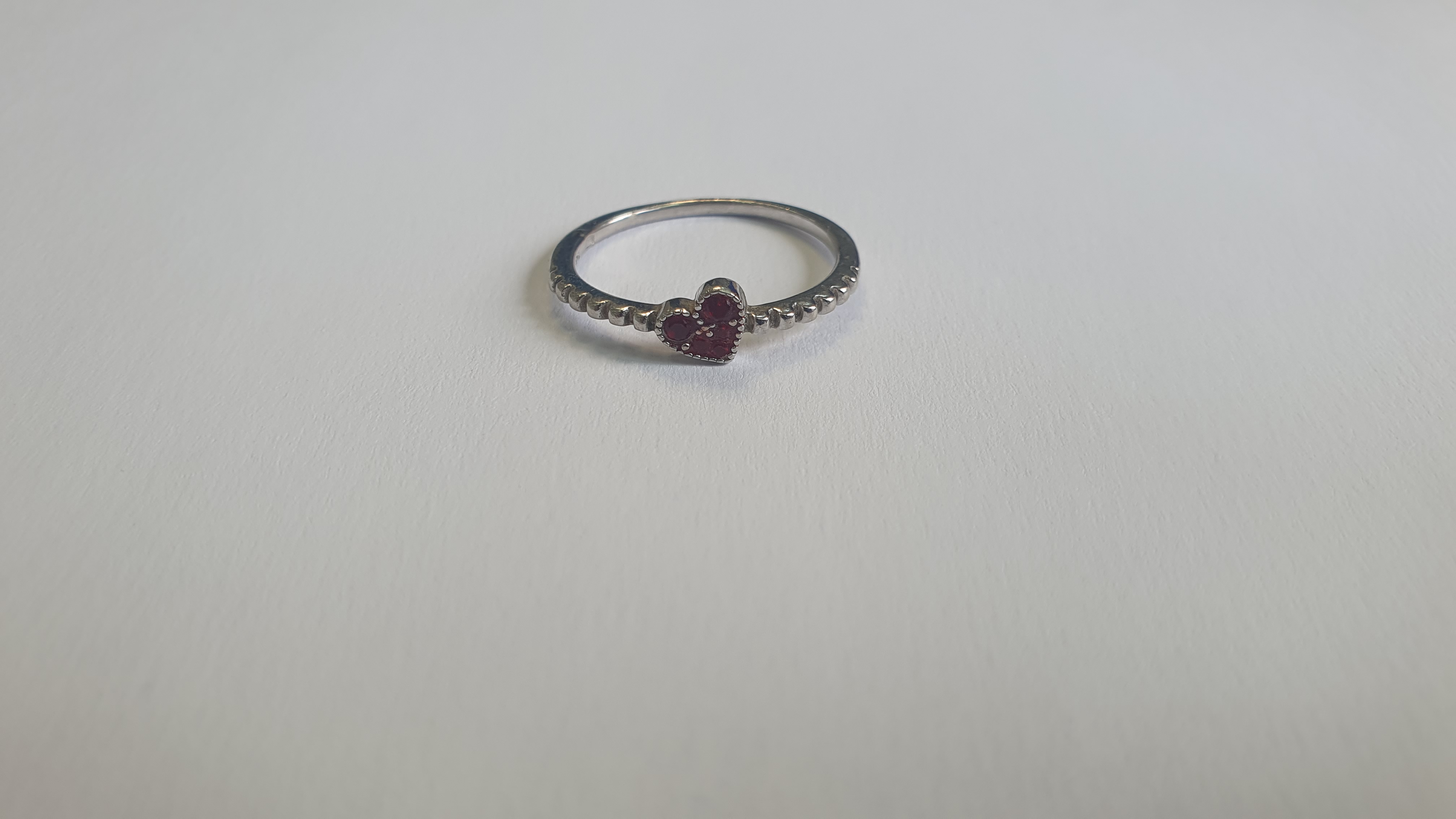 GROP NR. 1639 COMPUS DIN OBIECTE DIN METALE PRETIOASE DIN AUR SI ARGINT DIFERITE TITLURI 