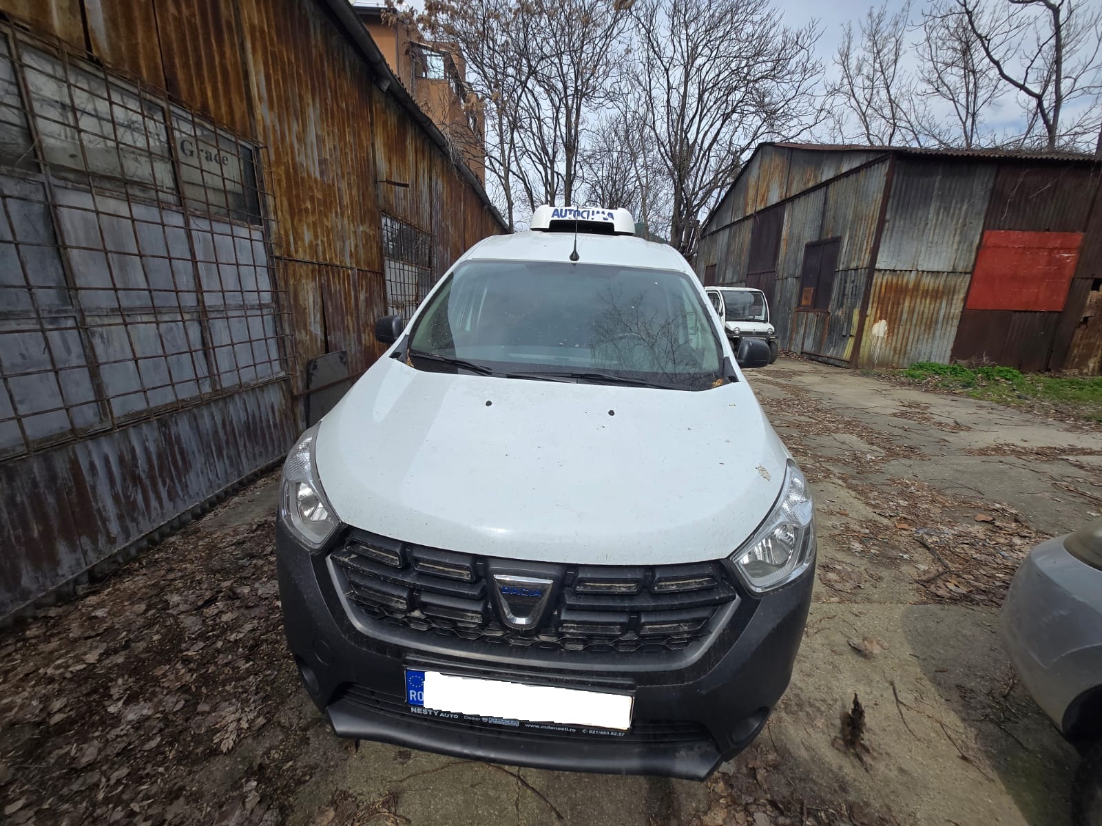 marca Dacia model Dokker Van culoare Alb