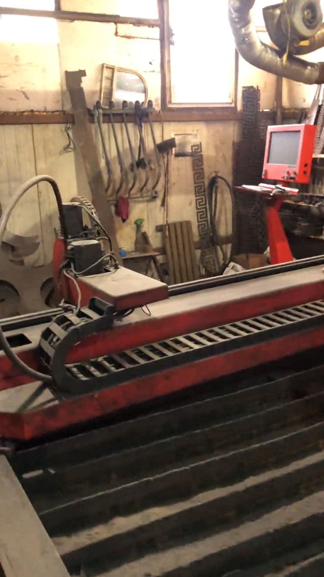 Linie CNC de taiat cu plasma ROBOCUT