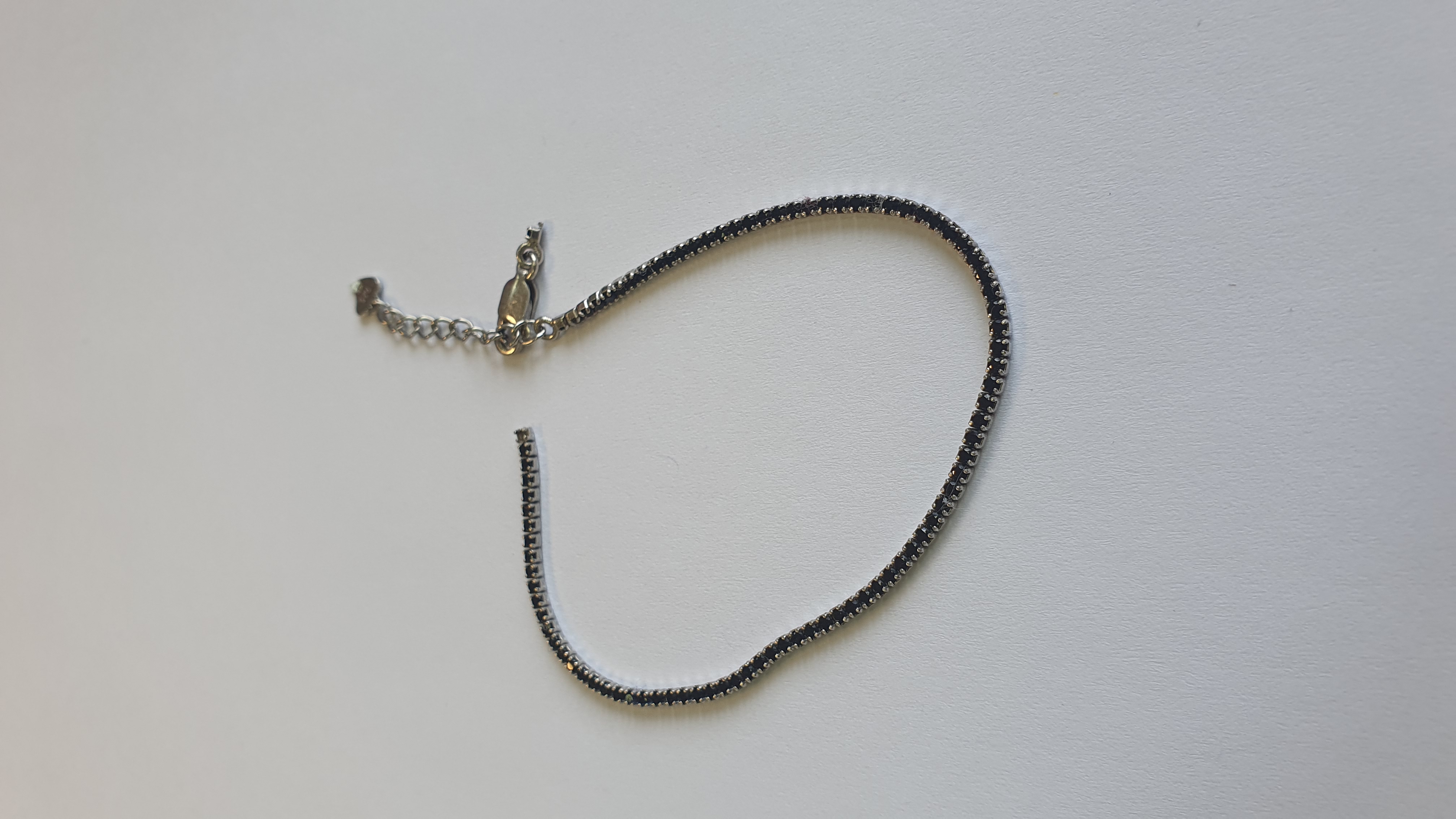 GROP NR. 1473 COMPUS DIN OBIECTE DIN METALE PRETIOASE DIN AUR SI ARGINT DIFERITE TITLURI