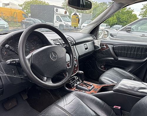 MERCEDS BENZ ML 270