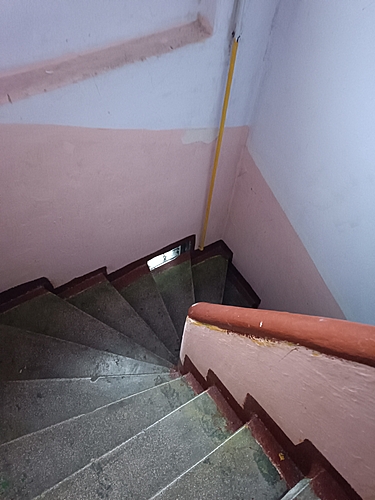 Apartament situat pe 2 nivele - etaj 1 + mansarda + pivnita - suprafata utila 80.2 mp