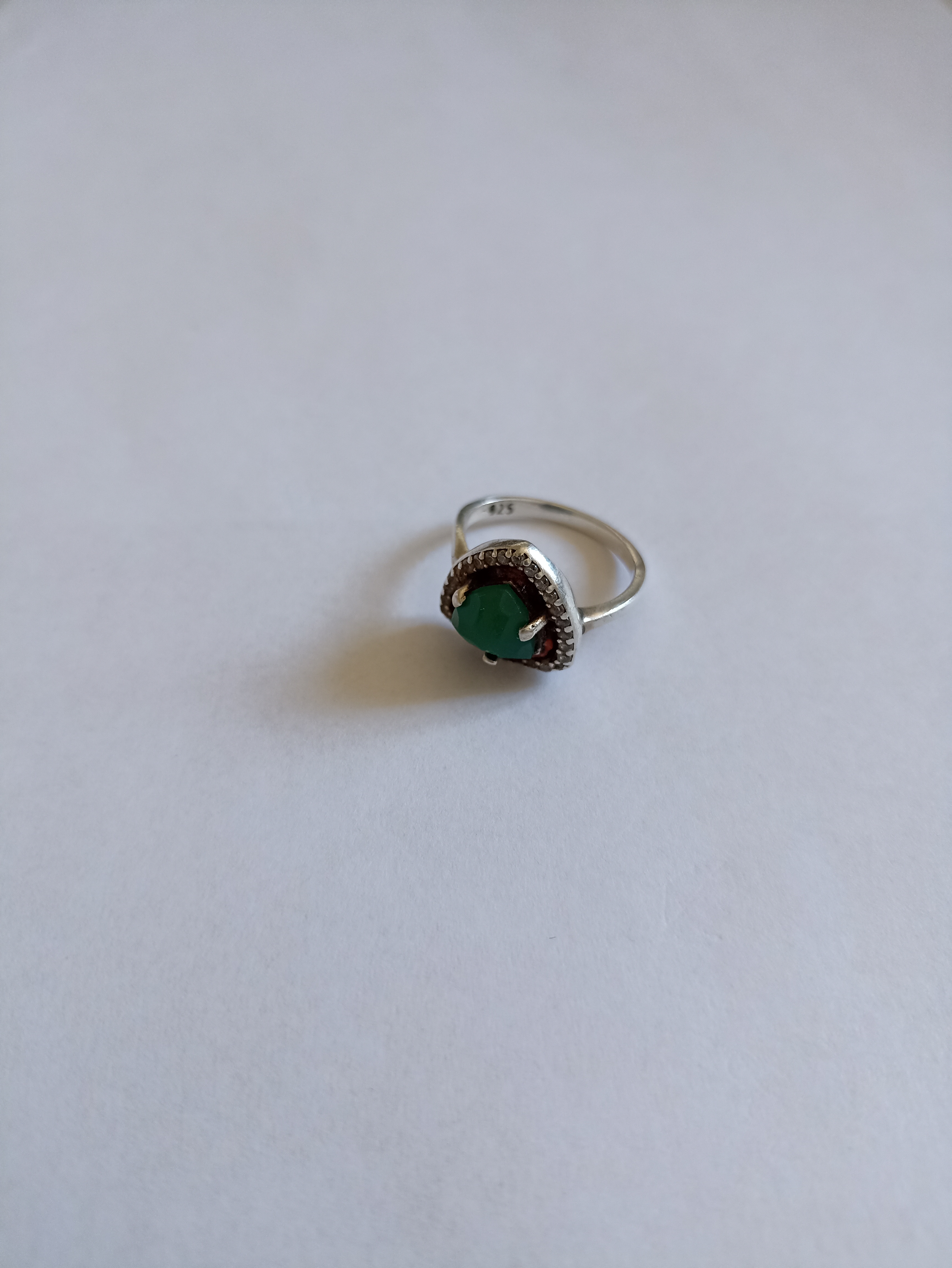 GROP NR. 1605 COMPUS DIN OBIECTE DIN METALE PRETIOASE DIN AUR SI ARGINT DIFERITE TITLURI 