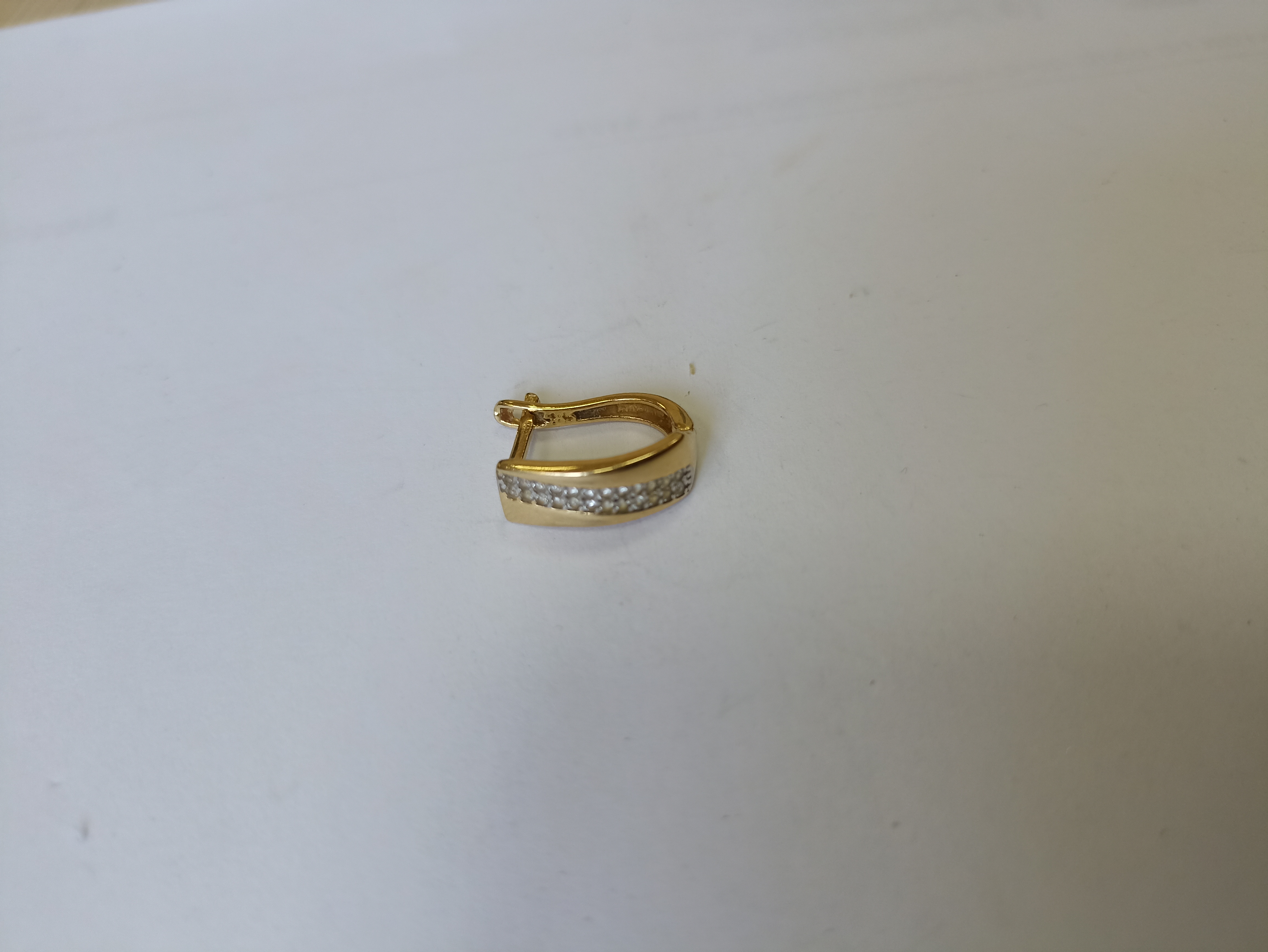 Bijuterii din argint de 800‰, 925‰, - pret cuprins între  23 lei/g - 25 lei/g - cantitate 220,56 g
Bijuterii din aur de 585‰, 833‰ - pret cuprins între            450 lei/g - 580 lei/g, cantitate 2,82 g