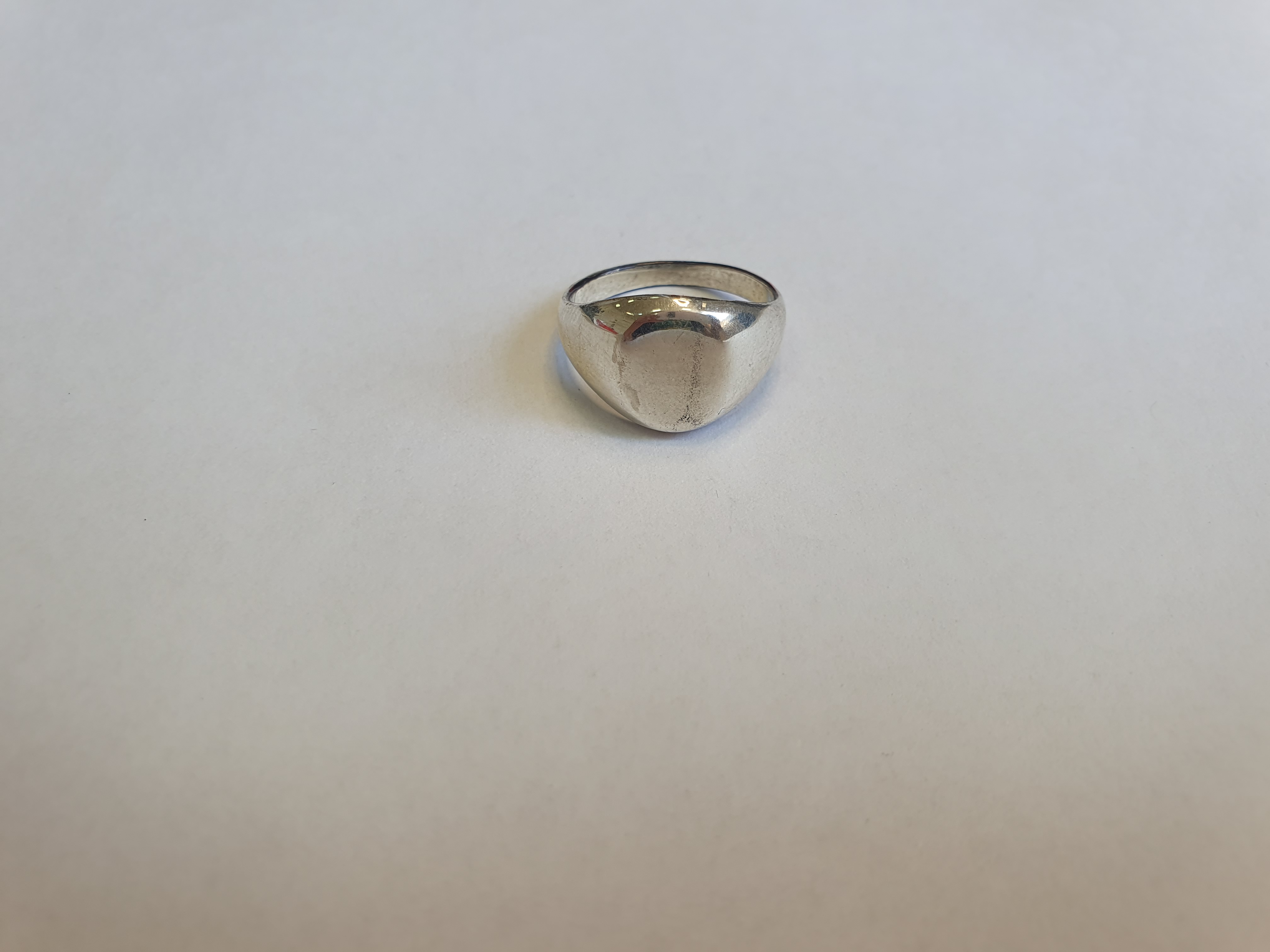 Bijuterii din argint de 925‰, - pret cuprins între   
23 lei/g - 25 lei/g - cantitate 139,62 g
Bijuterii din aur de 585‰, 750‰ - pret cuprins între            450 lei/g - 570 lei/g, cantitate 7,73 g