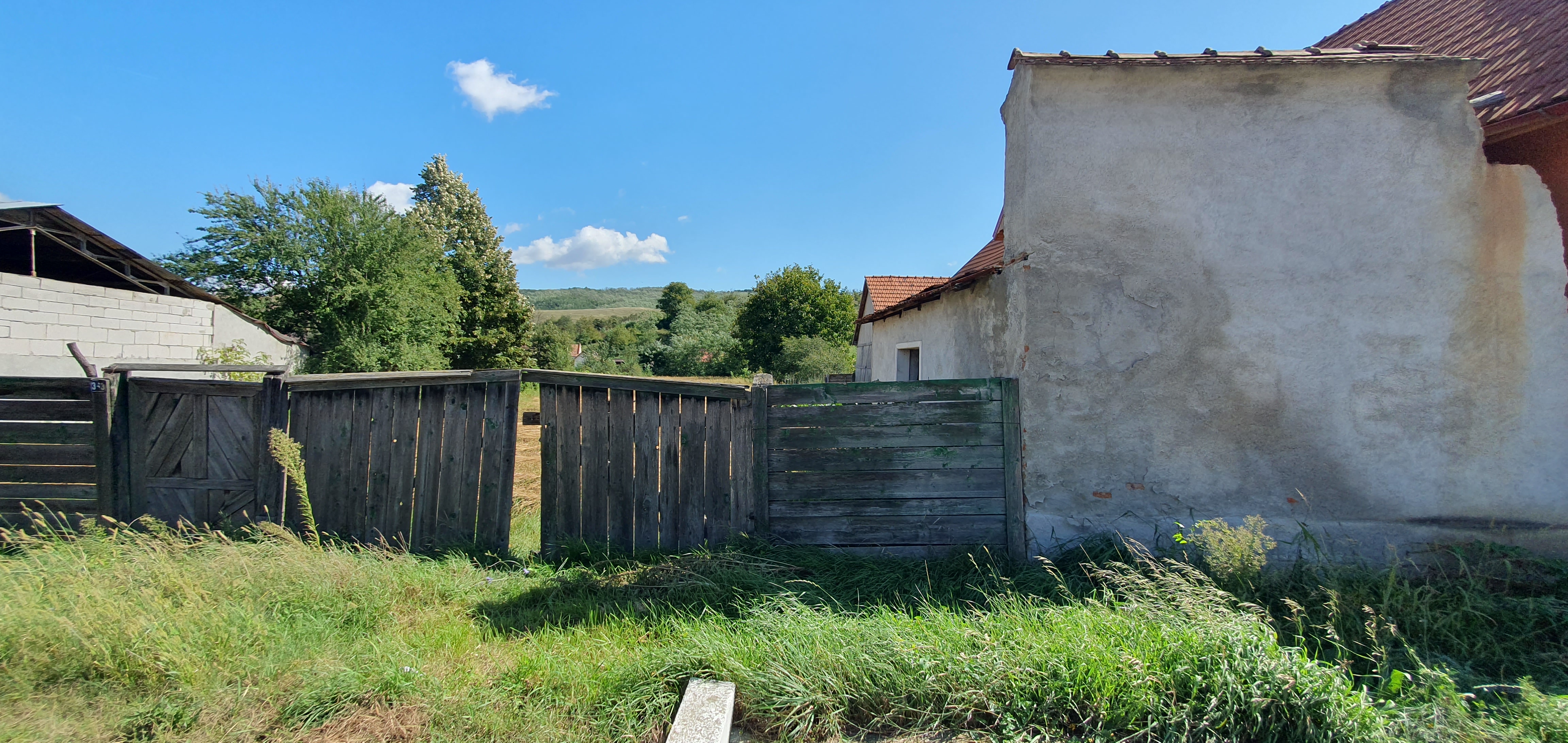 Imobil situat în loc. Şoroştin, nr. 363, com. Şeica Mică, jud. Sibiu