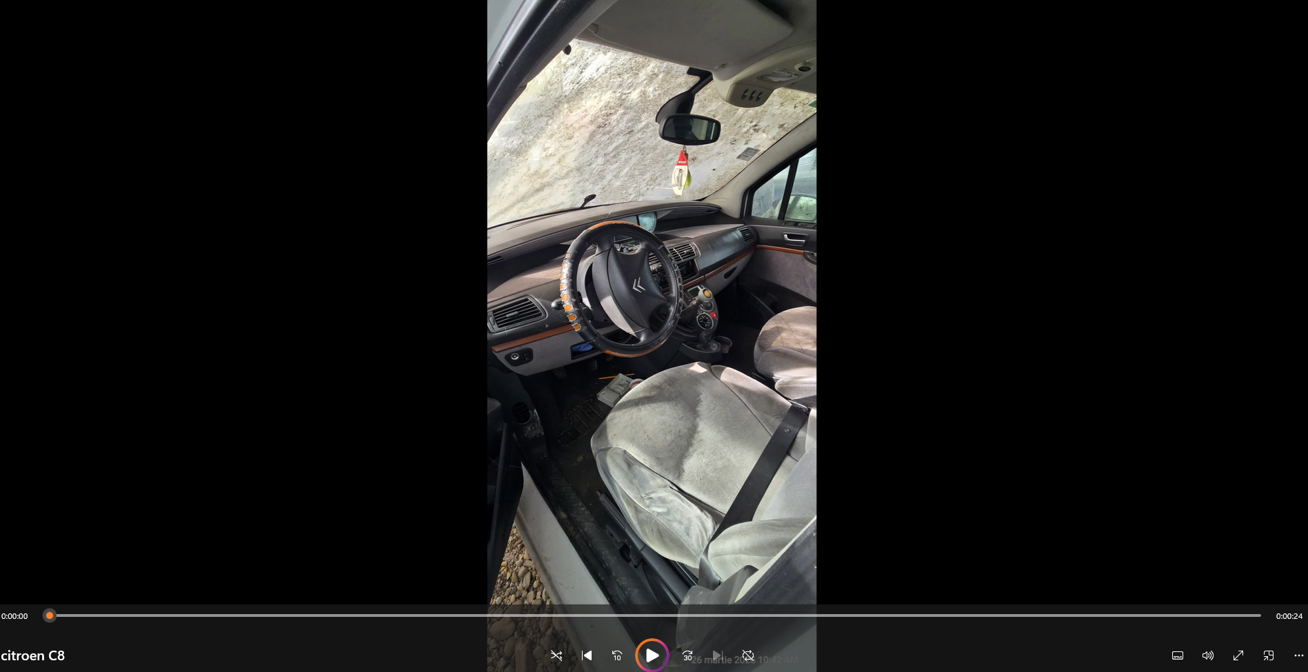 Thumbnail - video citroen C8