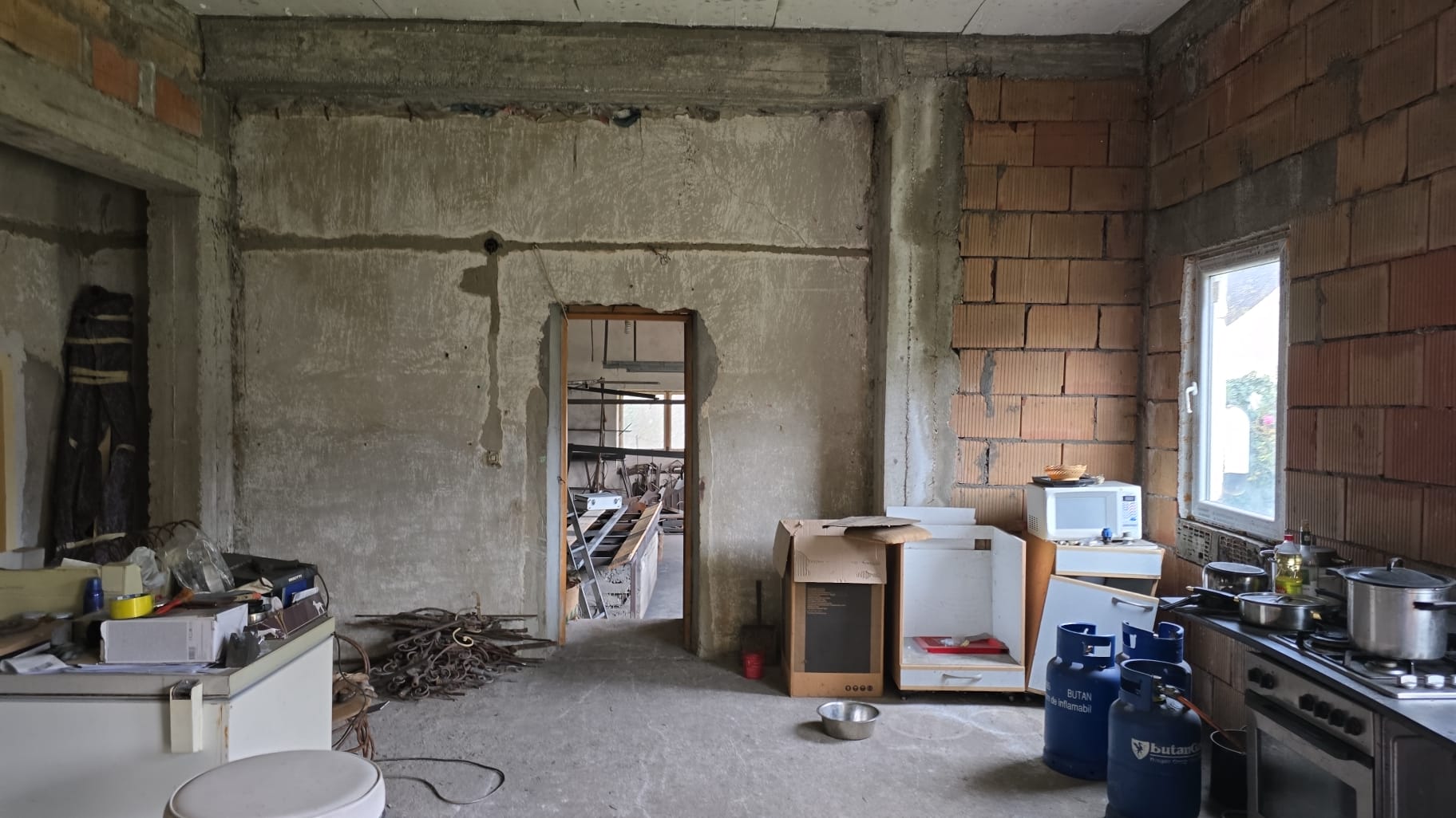 CLADIRE C1 INTERIOR 2