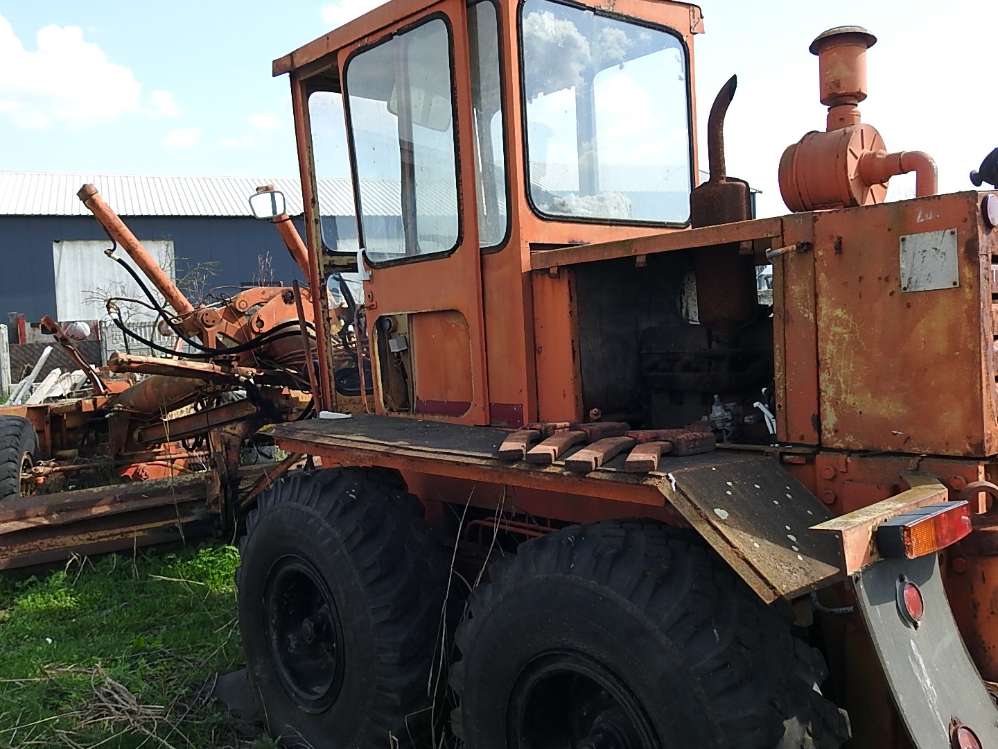 AUTOGREDER CU 2 LAME MARCA BAUKEMA