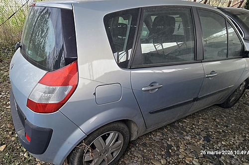 poza 2 renault megane