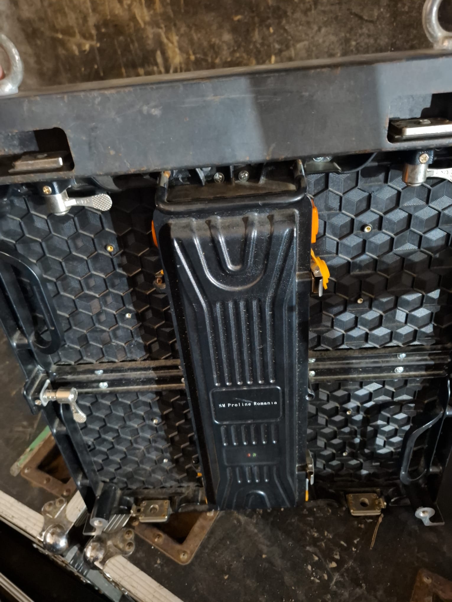 PANOU CU LED  model P 4.81 pentru EXTERIOR CU DIMENSIUNE 18