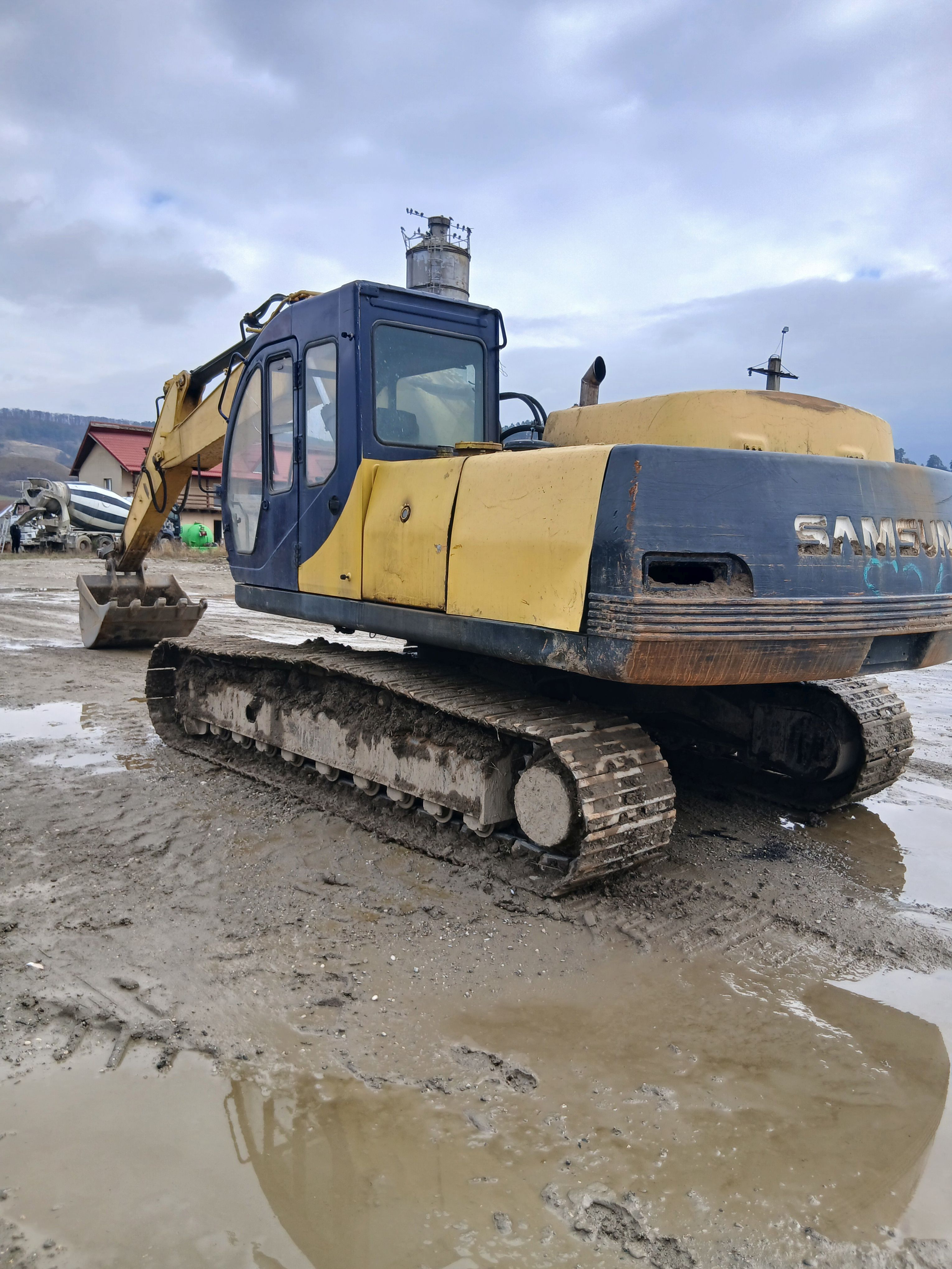 EXCAVATOR SAMSUNG