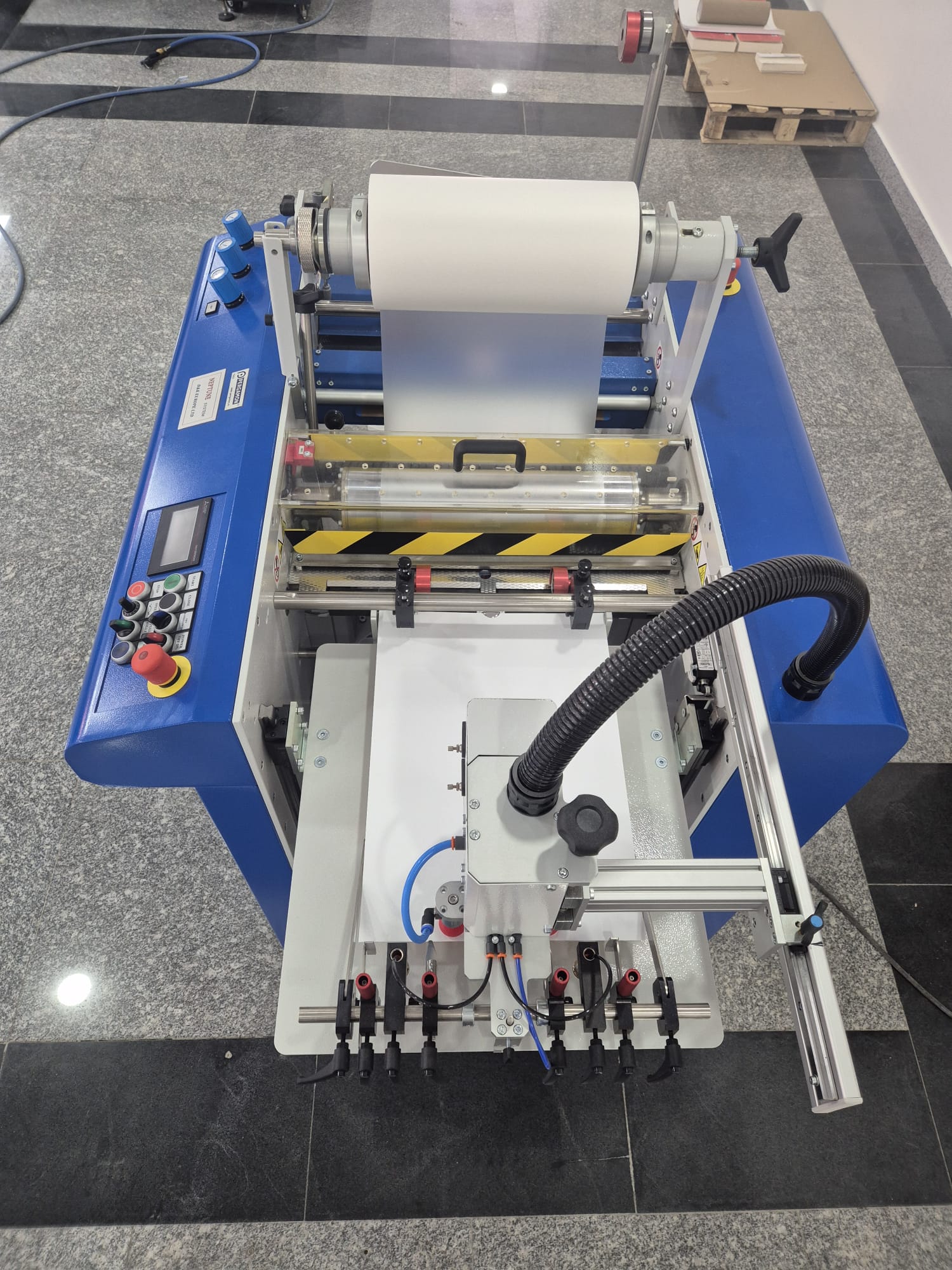 Laminator ZFP complet automat NEPTUNE SYSTEM B3 cu jogger