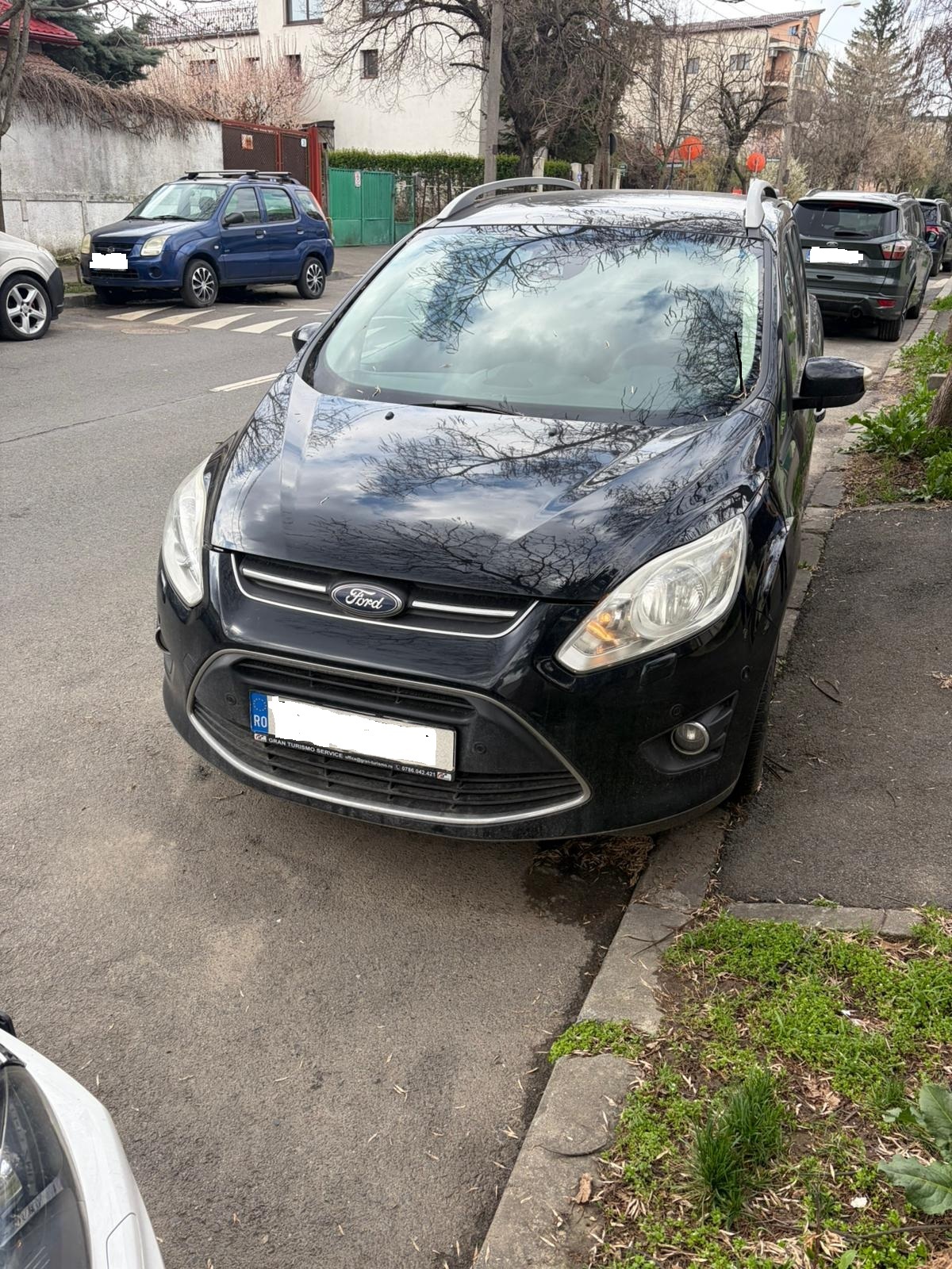 Autoturism marca FORD model GRAND C MAX DXA 5DDCNF T1DB1H