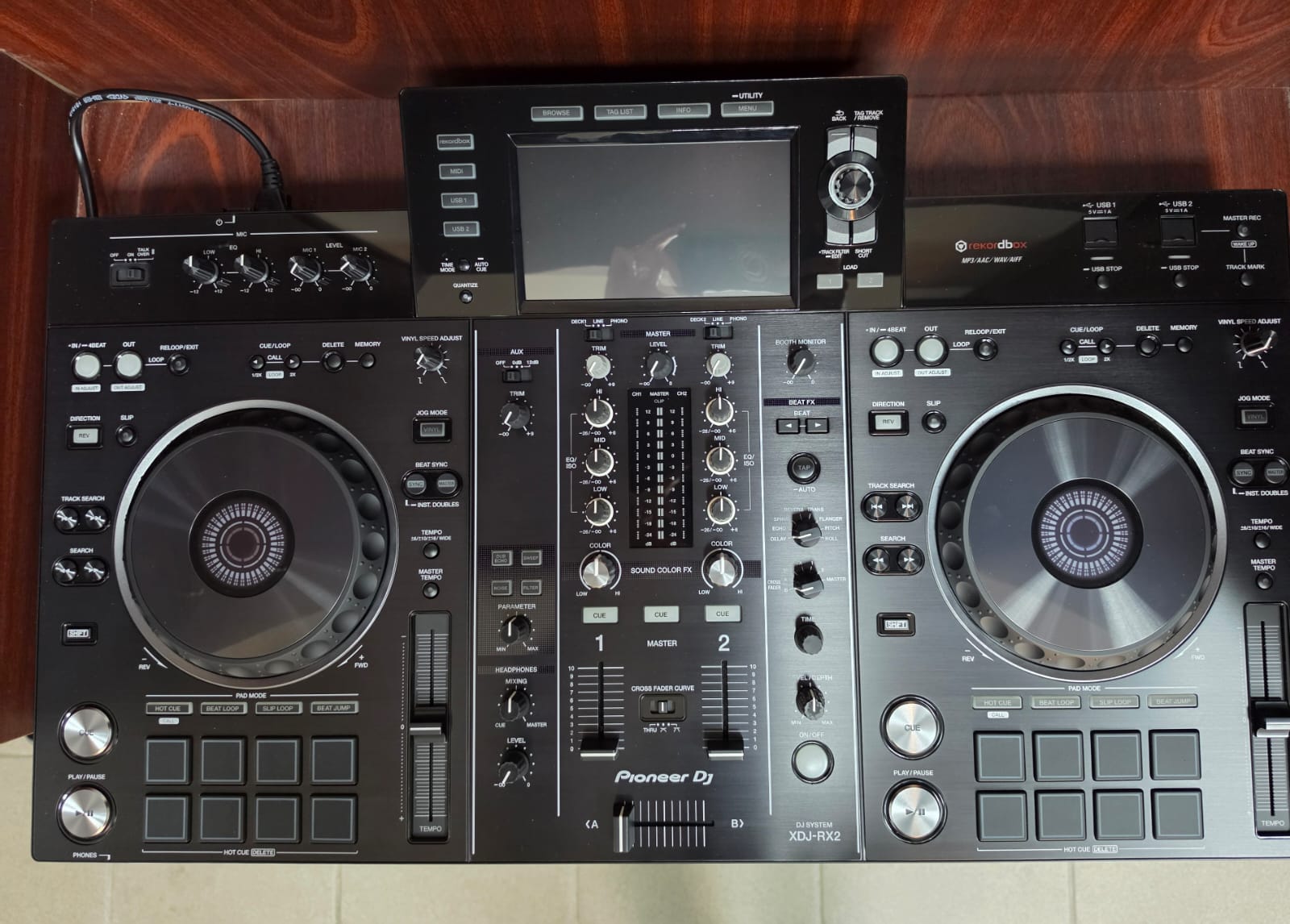 Consolă Pioneer DJ - XDJ-RX2