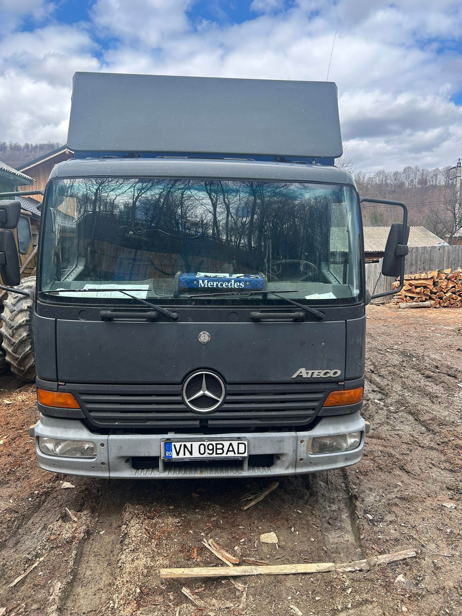 N3 marca MERCEDES-BENZ model ATEGO