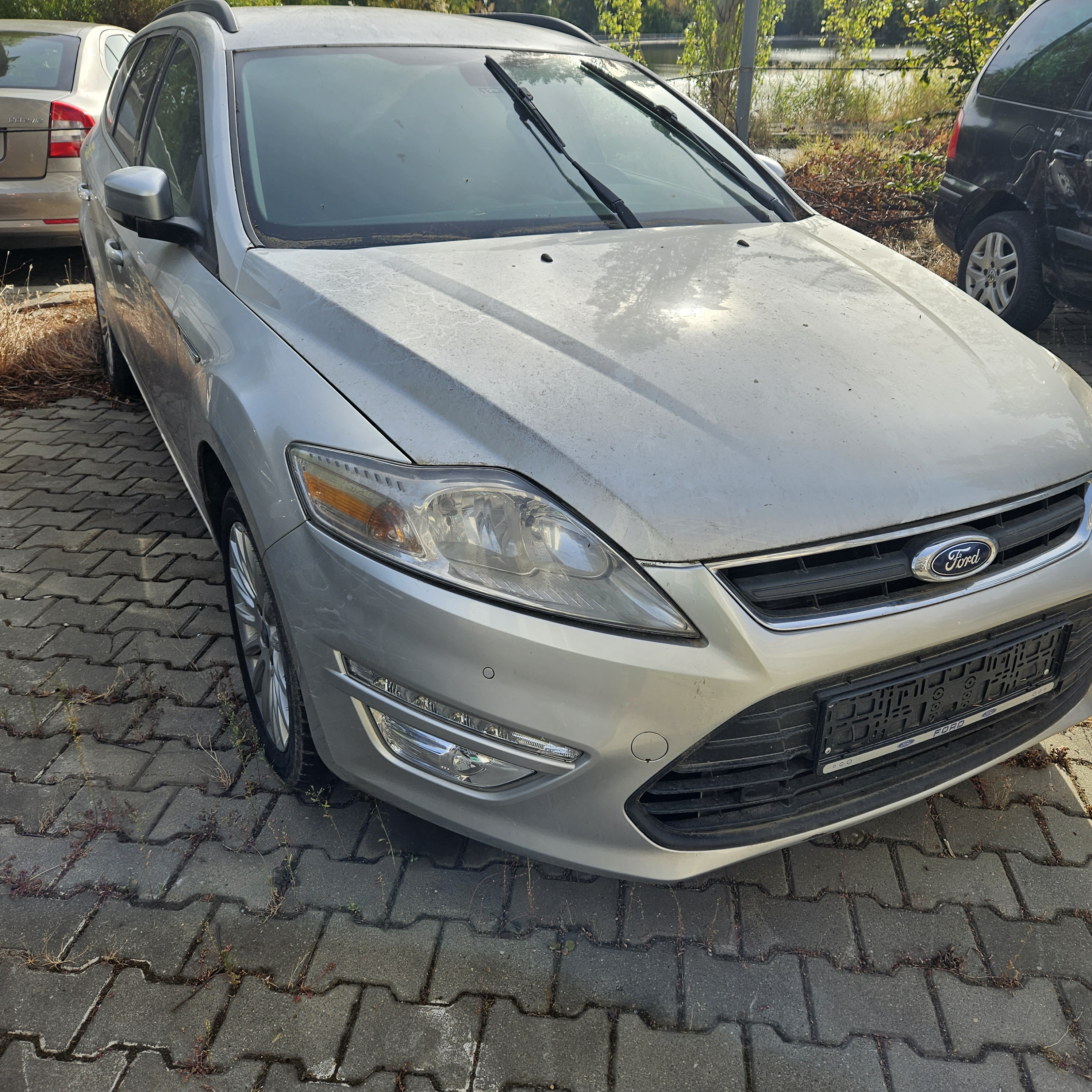 FORD MONDEO, nr.de inmatriculare CL 85 MAC