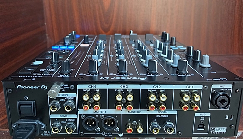 Mixer Pioneer DJ - DJM 750MK2