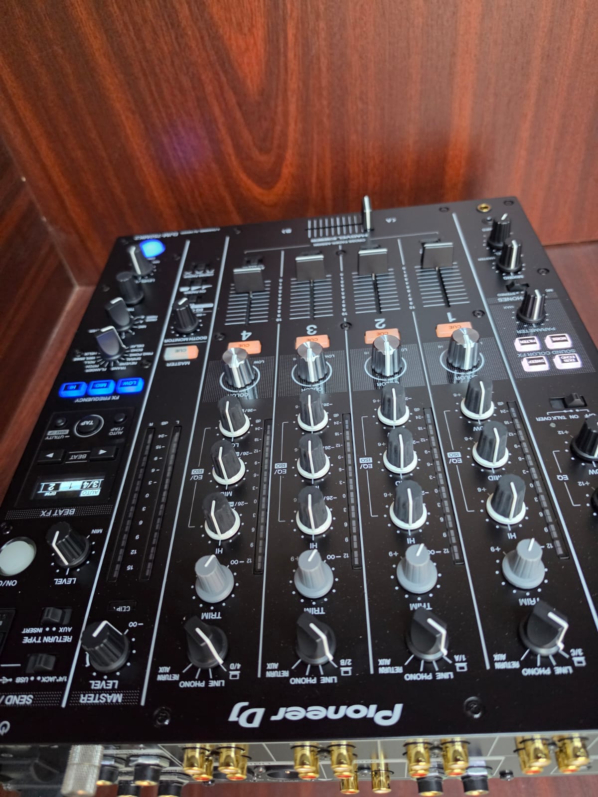 Mixer Pioneer DJ - DJM 750MK2