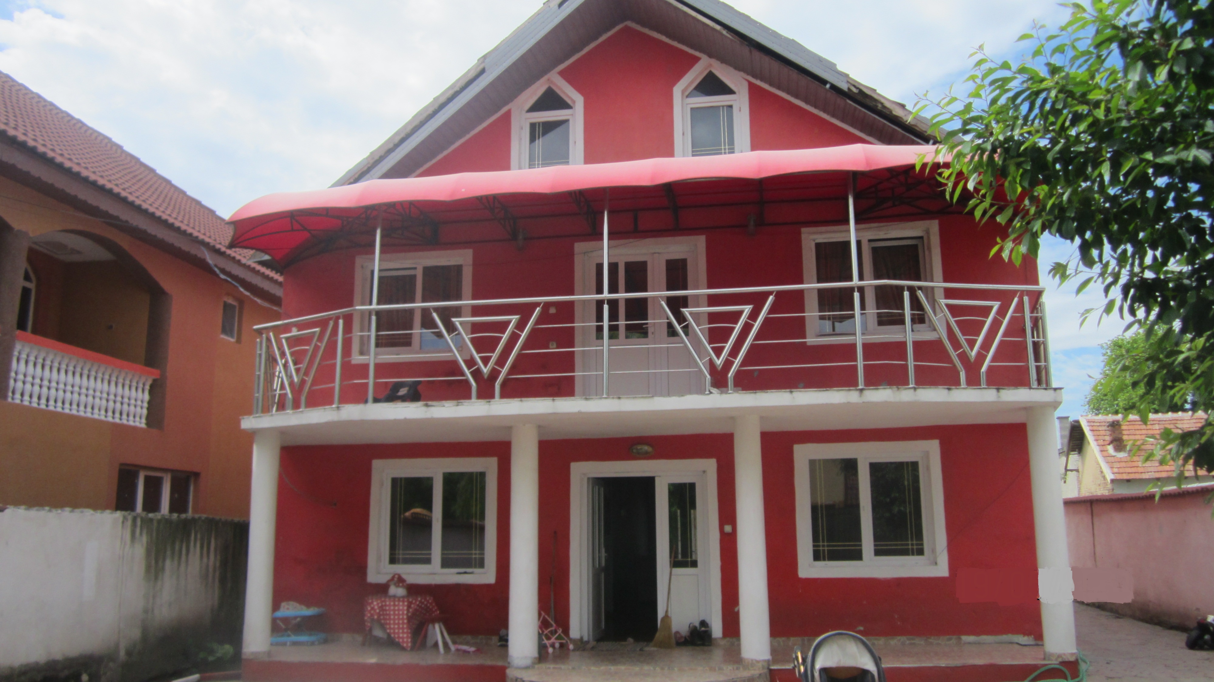 Casa si teren