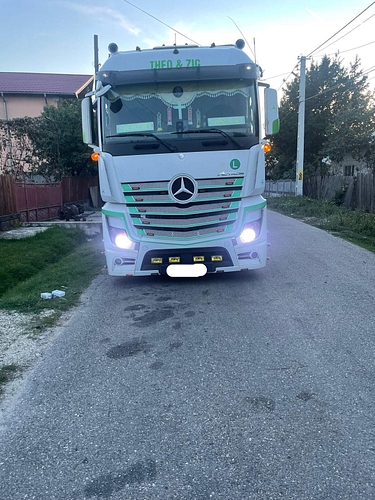 marca MERCEDES-BENZ model ACTROS 963-4-A