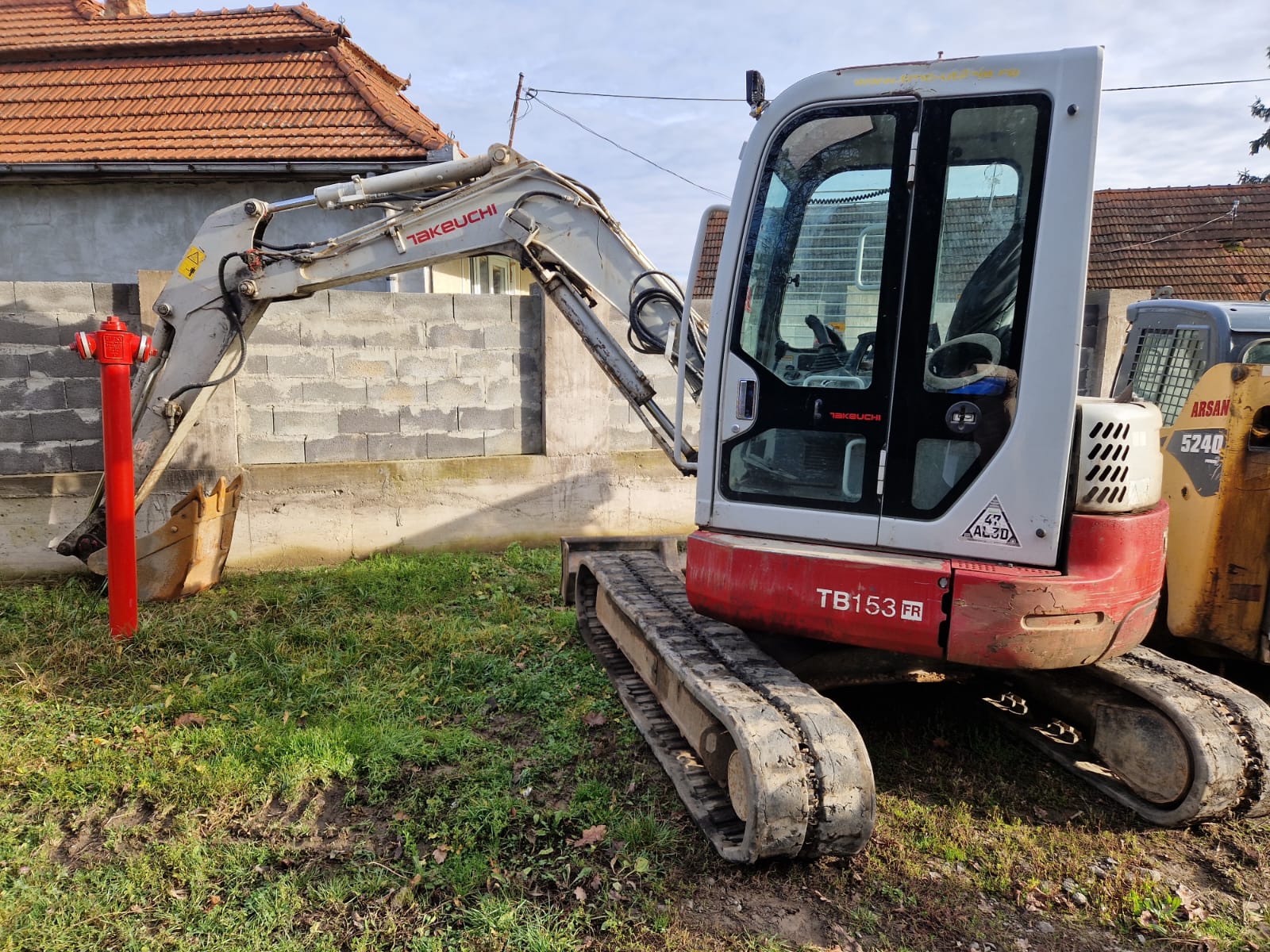 Mini excavator TAKEUCHI TB153FR