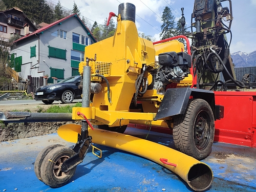 Poza 4 tocator crengi