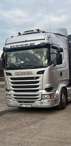 Autoutilitara N3 - cap tractor SCANIA model R450