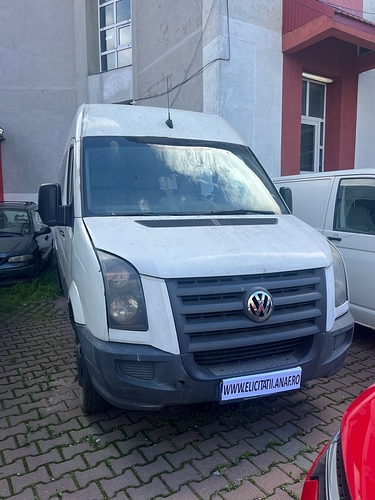 Microbuz VOLKSWAGEN model CRAFTER, 21 locuri