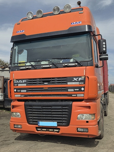 Autoutilitara marca DAF model 95.430