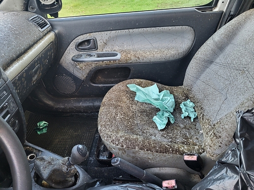 Autoturism M1 marca RENAULT model CLIO 1.5 DCI