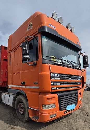 Autoutilitara DAF 95.430