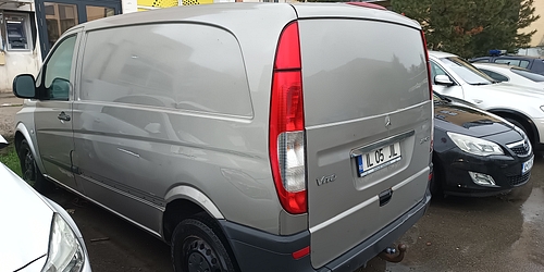 Duba marca MERCEDES-BENZ model VITO 109CDI 639/1