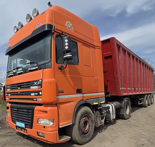 Autoutilitara DAF 95.430