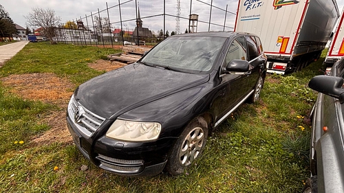 Autoturism Volkswagen Touareg 3.2 V6 - MM 25 KUM