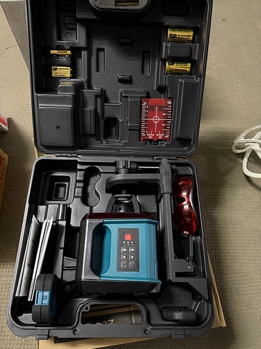 MAKITA SKR200Z NIVELA LASER ROTATIVA 2 Bucata