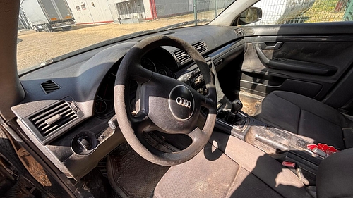 Audi 12